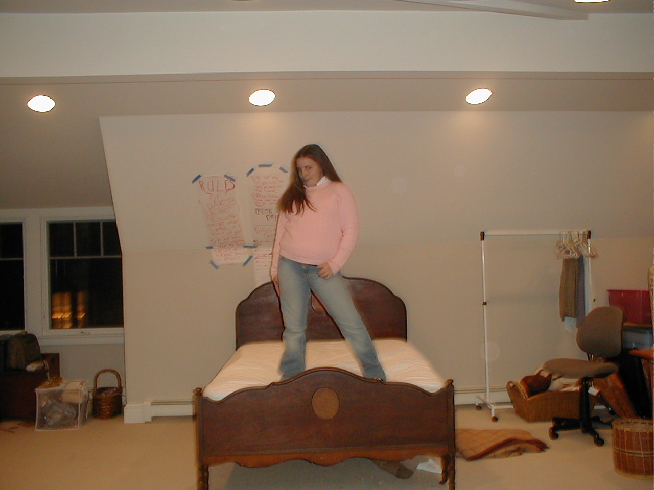 kenzvamponbed.jpg